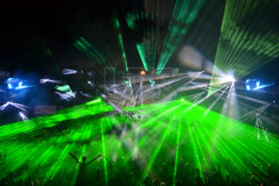 Lasershow Electric Love Festival Salzburg Oesterreich